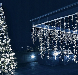 DECORLIGHT™ SOPLE 500LED ZEWNĘTRZNE NA GRUBYM KABLU BARWA BIAŁA ZIMNA+FLASH
