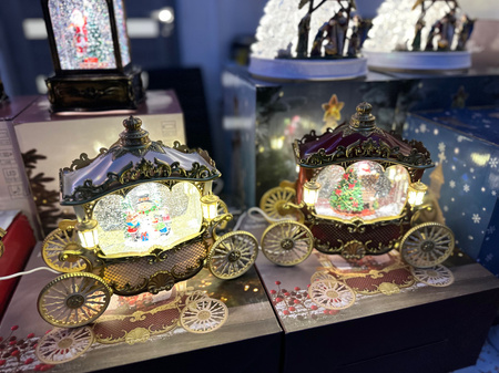 DECORLIGHT™ SZKLANA KULA Z POZYTYWKĄ KAROCA LED PODŚWIETLANA Z MIKOŁAJEM i CHOINKA CZERWONA